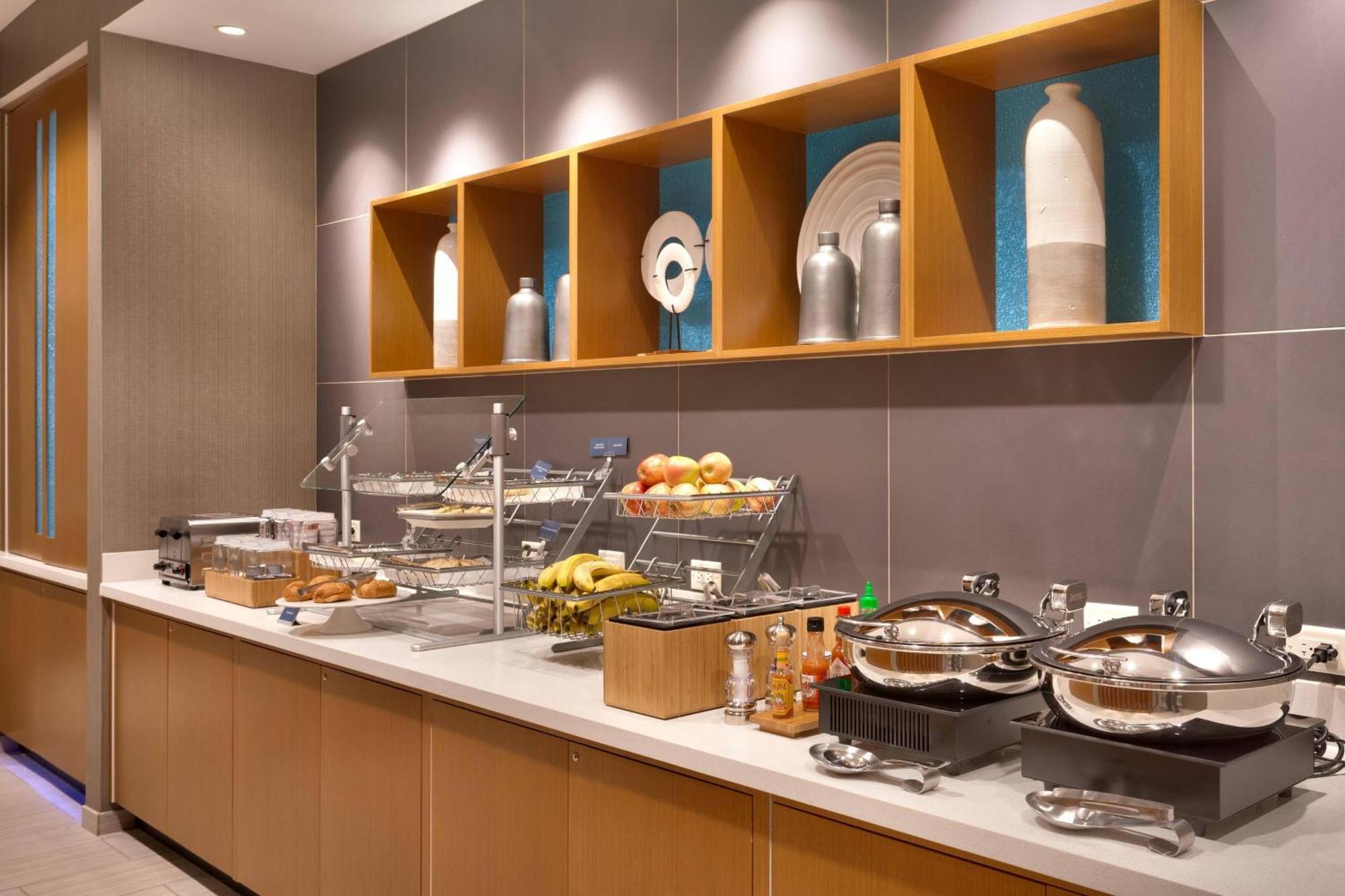 Springhill Suites By Marriott Coralville Extérieur photo