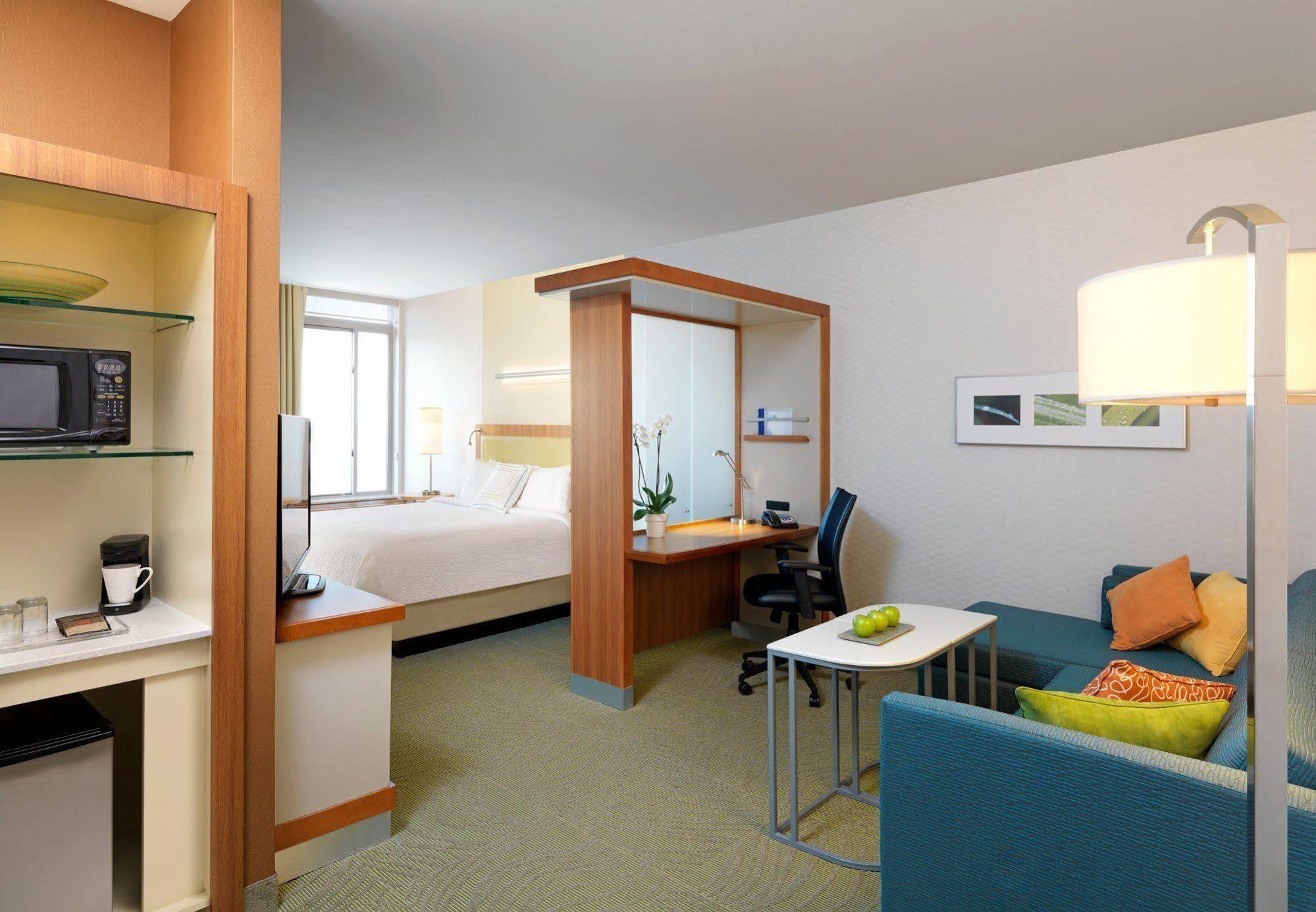 Springhill Suites By Marriott Coralville Extérieur photo