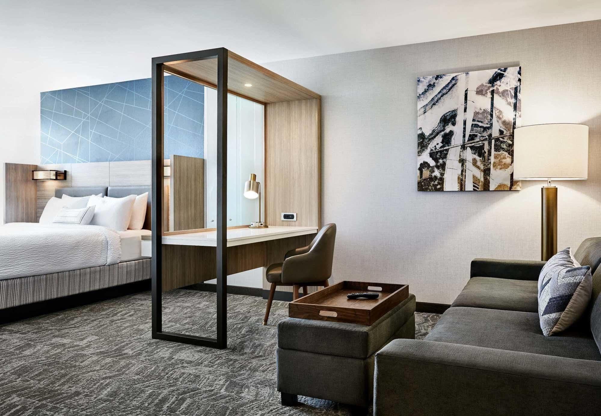 Springhill Suites By Marriott Coralville Extérieur photo